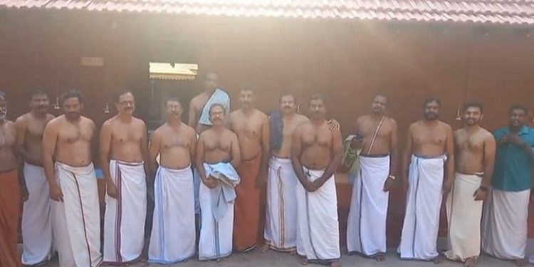 ജാത്യാചാരത്തിന്റെ പേരിലുള്ള വിവേചനം അവസാനിച്ചു, ഇനി രയരമംഗലം ഭഗവതി ക്ഷേത്ര നാലമ്പലത്തില് എല്ലാ ജാതിക്കാര്ക്കും പ്രവേശിക്കാം