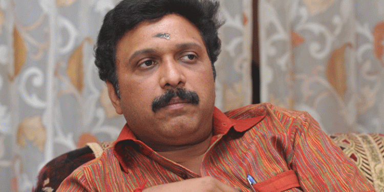 ‘സുരേഷ്ഗോപിക്ക് കട്ട് പറയേണ്ടത് ജനങ്ങൾ’; വിമര്‍ശനവുമായി ഗതാഗത മന്ത്രി കെബി ഗണേഷ് കുമാര്‍