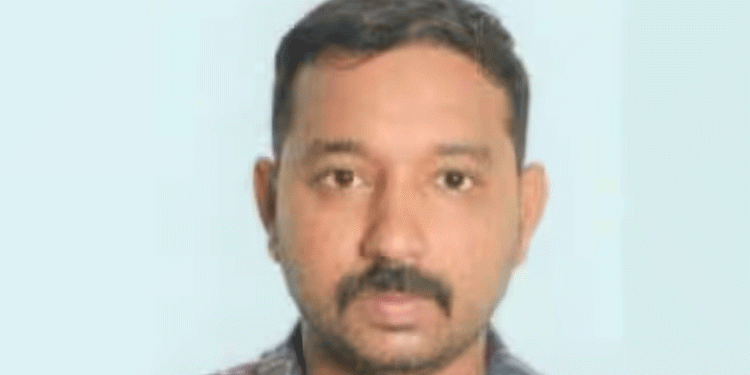 കെഎസ്ആര്‍ടിസി ബസ് ഇടിച്ചു, റോഡിലേക്ക് വീണ ബൈക്ക് യാത്രികന്റെ ശരീരത്തിലൂടെ ടയര്‍ കയറിയിറങ്ങി, ദാരുണാന്ത്യം