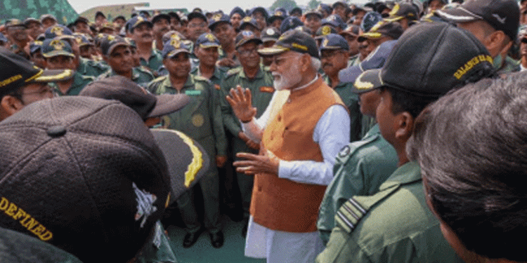 ഓപ്പറേഷൻ സിന്ദൂറിൽ പങ്കെടുത്ത സൈനികരെ അഭിനന്ദിച്ച് പ്രധാനമന്ത്രി