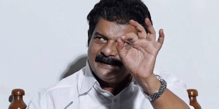 ‘യുഡിഎഫിലേക്കില്ല, നിലമ്പൂരില്‍ മത്സരിക്കാനില്ല’; പിണറായിസത്തിനെതിരായ പോരാട്ടത്തില്‍ നിന്ന് പിന്മാറില്ലെന്നും  പി വി അന്‍വര്‍