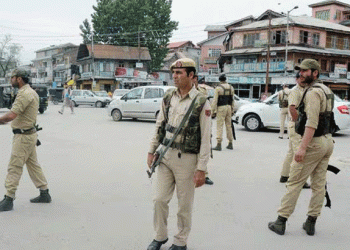 പഹല്‍ഗം ഭീകരാക്രമണം; ഭീകരരെ സഹായിക്കുന്നവര്‍ക്കെതിരെ നടപടികള്‍ കടുപ്പിച്ച് ജമ്മു കശ്മീര്‍ പോലീസ്