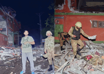 ഓപ്പറേഷന്‍ സിന്ദൂര്‍: പാകിസ്ഥാനില്‍ കൊല്ലപ്പെട്ടവരുടെ എണ്ണം 31 ആയി,  46 പേര്‍ക്ക് പരിക്കേറ്റെന്ന് പാക് സൈന്യം