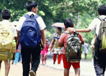 സ്കൂള് തുറക്കുന്നത് ജൂണ് 2ന്, മഴ കനത്താല് മാറ്റം വേണോ എന്ന കാര്യം തീരുമാനിക്കും: വിദ്യാഭ്യാസമന്ത്രി