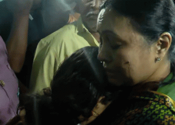 ‘സര്‍ക്കാര്‍ രഞ്ജിതയുടെ കുടുംബത്തോടൊപ്പം’, രഞ്ജിതയുടെ വീട്ടിലെത്തി ആശ്വസിപ്പിച്ച് മന്ത്രി വീണ ജോര്‍ജ്