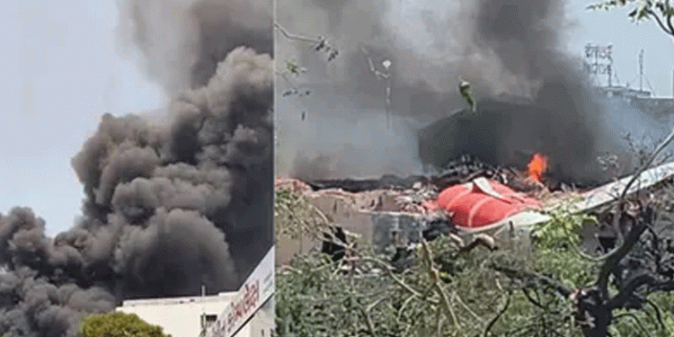 അഹമ്മദാബാദ് വിമാനാപകടം; വിമാനത്തിലുണ്ടായിരുന്ന 242 പേരും മരിച്ചു