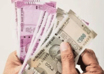 സംസ്ഥാനത്ത് ക്ഷേമ പെൻഷൻ വിതരണം ആരംഭിച്ചു