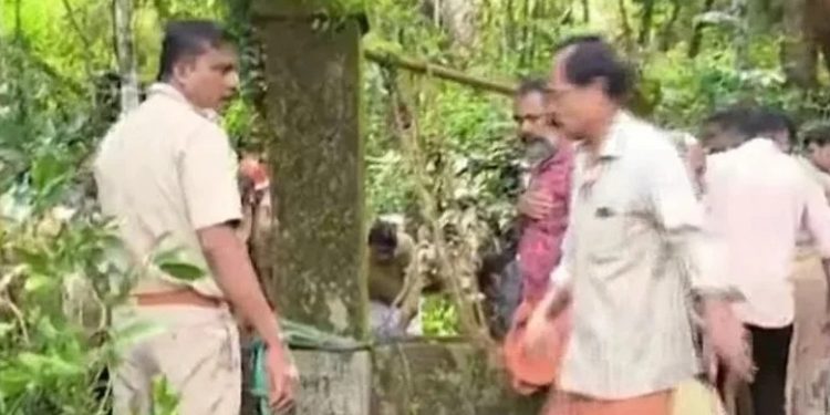 കുടുംബ പ്രശ്നം, രണ്ടുമക്കളുമായി അമ്മ കിണറ്റിൽച്ചാടി