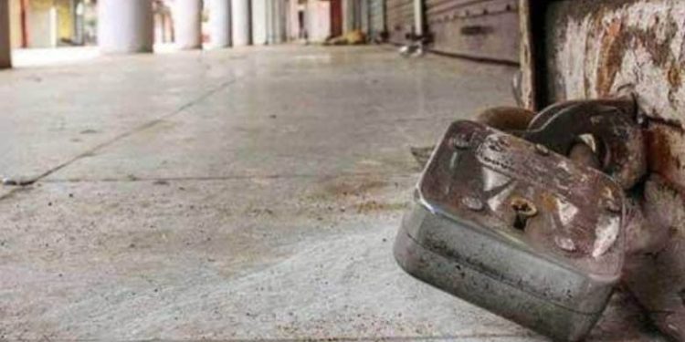 24 മണിക്കൂർ ദേശീയ പണിമുടക്ക് ഇന്ന് അർദ്ധരാത്രി മുതൽ, സമരം 17 ഇന ആവശ്യങ്ങൾ ഉന്നയിച്ച്