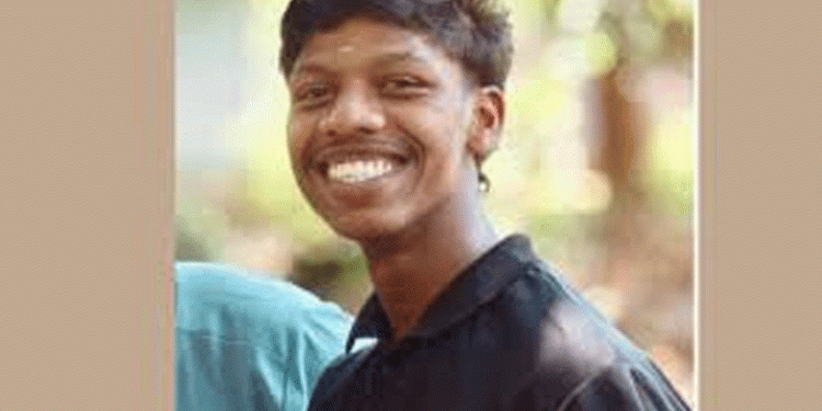 പറമ്പിക്കുളത്ത് കാണാതായ ഐടിഐ വിദ്യാർത്ഥിയെ വനത്തിൽ തൂങ്ങി മരിച്ച നിലയിൽ കണ്ടെത്തി