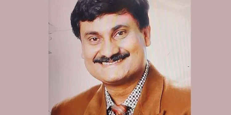 ‘സാധിക്കുമെങ്കില് എന്റെ കണ്ണുകള് ദാനം ചെയ്യുക’ ; അമിത ജോലി ഭാരം, കുറിപ്പ് എഴുതി വെച്ച് ബാങ്ക് മാനേജര് ജീവനൊടുക്കി