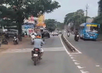 കണ്ണൂരില്‍ ആംബുലൻസിന് വഴി മുടക്കിയ ബൈക്ക് യാത്രികന് 5000 രൂപ പിഴ ചുമത്തി