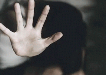 വയനാട് മാനന്തവാടിയില്‍ കൂട്ടബലാത്സംഗം; 16 കാരിയെ മദ്യം നല്‍കി പീഡിപ്പിച്ചു, രണ്ട് പേര്‍ അറസ്റ്റില്‍