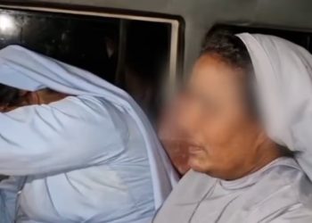 രണ്ട് മണിക്കൂറോളം ബന്ദിയാക്കി, ബൈബിൾ വലിച്ചെറിഞ്ഞു, ഒഡീഷയിൽ വച്ച് നേരിട്ട ആക്രമണത്തെക്കുറിച്ച് വിവരിച്ച് കന്യാസ്ത്രീ