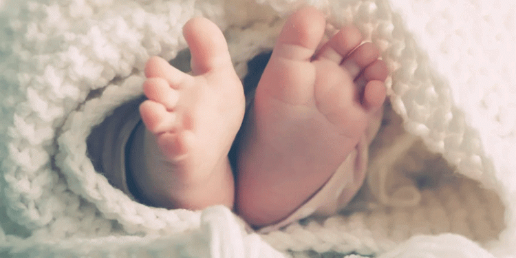 പാലക്കാട് മുലപ്പാല് തൊണ്ടയില് കുരുങ്ങി നാല് മാസം പ്രായമുള്ള കുഞ്ഞ് മരിച്ചു