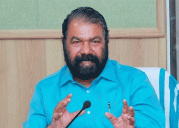 നിയമസഭയിലെ ചോദ്യോത്തര വേളയിൽ സംസാരിക്കവേ മന്ത്രി വി ശിവൻകുട്ടിക്ക് ദേഹാസ്വാസ്ഥ്യം, ആശുപത്രിയില്‍ പ്രവേശിപ്പിച്ചു