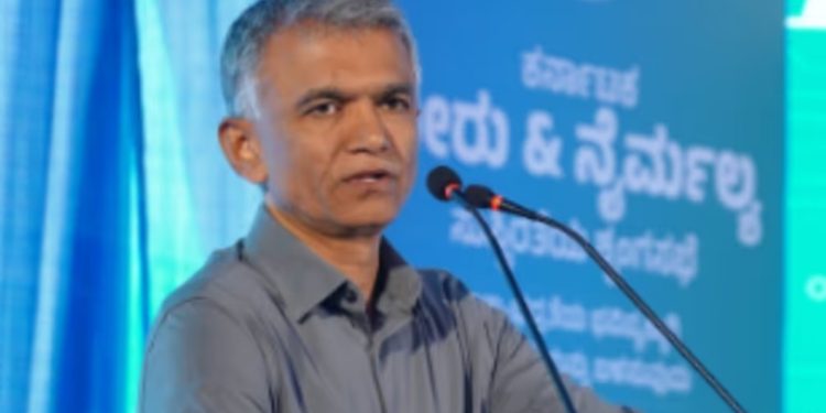 ‘കേരളത്തിലെ ആരോഗ്യ-വിദ്യാഭ്യാസ മേഖലകൾ മികച്ചത്, രാജ്യത്തിന് തന്നെ വഴികാട്ടി ‘, പ്രശംസിച്ച് കർണാടക മന്ത്രി