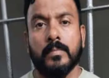 അധ്യാപികയുടെ 27.5 ലക്ഷം രൂപയും 21 പവൻ സ്വർണ്ണവും കൈക്കലാക്കി മുങ്ങി, പൂർവ്വ വിദ്യാർഥി പിടിയിൽ