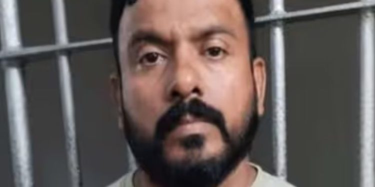 അധ്യാപികയുടെ 27.5 ലക്ഷം രൂപയും 21 പവൻ സ്വർണ്ണവും കൈക്കലാക്കി മുങ്ങി, പൂർവ്വ വിദ്യാർഥി പിടിയിൽ