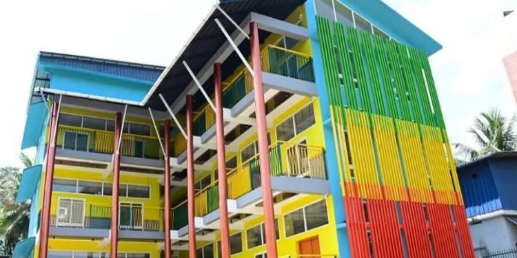 ഫുള് എയര് കണ്ടീഷന്ഡ് ക്ലാസുമുറികളോട് കൂടിയ സർക്കാർ സ്കൂൾ മലപ്പുറത്ത്, രാജ്യത്ത് തന്നെ ആദ്യം