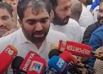 ‘പറഞ്ഞിരുന്നെങ്കില്‍ രാജിവെച്ച് ഒഴിഞ്ഞേനെ, അപമാനിക്കുന്ന രീതിയിലാണ് പുറത്താക്കിയത് ‘, പരസ്യമായി പ്രതികരിച്ച് ചാണ്ടി ഉമ്മൻ