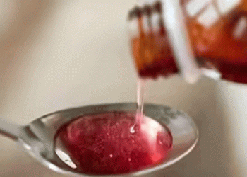 2 വയസിന് താഴെയുള്ള കുഞ്ഞുങ്ങൾക്ക് ചുമ മരുന്ന് നൽകരുത്; നിർദേശവുമായി കേന്ദ്ര ആരോ​ഗ്യ മന്ത്രാലയം