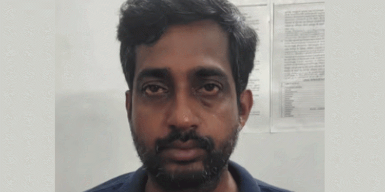 കോഴിക്കോട് ടൂറിസ്റ്റ് ബസിൽ യുവതിക്കു നേരെ ലൈംഗിക അതിക്രമം, ബസ് ജീവനക്കാരൻ അറസ്റ്റിൽ