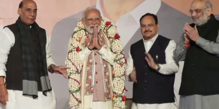 ഇത് ജനാധിപത്യത്തിന്റെ വിജയമെന്ന് നരേന്ദ്ര മോദി, ബിഹാര്‍ തെരഞ്ഞൈടുപ്പിലെ വിജയം ആഘോഷമാക്കി എന്‍ഡിഎ