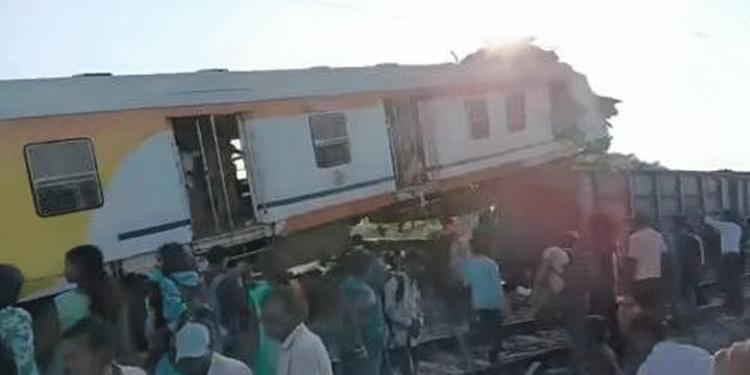 ബിലാസ്പൂര് ട്രെയിന് അപകടം: മരണ സംഖ്യ ഉയരുന്നു; മരിച്ചവരില് ലോക്കോ പൈലറ്റും