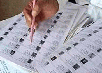 കേരളമടക്കമുള്ള 12 സംസ്ഥാനങ്ങള്ക്ക് എസ്ഐആര് സമയപരിധി നീട്ടി, ഫോം വിതരണം ഡിസംബര് 11വരെ, കരട് പട്ടിക 16ന്