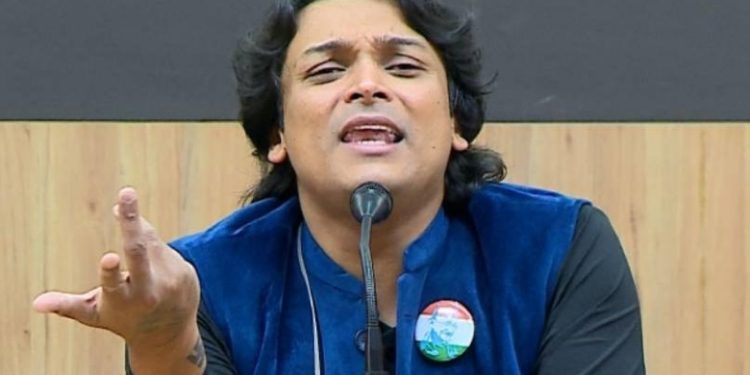 ആരോഗ്യനില മോശമായി , രാഹുൽ ഈശ്വറിന്റെ ആശുപത്രിയിൽ പ്രവേശിപ്പിച്ചു