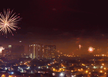 പുതുവർഷത്തെ വരവേൽക്കാൻ പടക്കം വേണ്ട, നിരോധന ഉത്തരവിറക്കി കർണാടക പോലീസ്