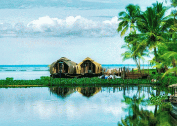 കേരള ടൂറിസത്തിന് വീണ്ടും നേട്ടം; മികച്ച വെൽനെസ് ഡെസ്റ്റിനേഷനായി തിരഞ്ഞെടുക്കപ്പെട്ടു