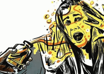 ‘ആസിഡ് ആക്രമണ കേസുകളില് കർശന നടപടിയെടുക്കണം, ഇരകൾക്ക് നഷ്ടപരിഹാരം ഉറപ്പാക്കണം’; സുപ്രീം കോടതി