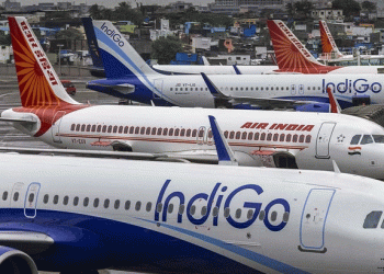 ഇറാന്‍ വ്യോമപാത അടച്ചു; റൂട്ട് മാറ്റി എയര്‍ ഇന്ത്യ അടക്കമുള്ള വിമാനങ്ങള്‍, യാത്രക്കാര്‍ക്ക് പ്രത്യേക നിര്‍ദേശങ്ങള്‍