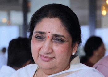 മഹാരാഷ്ട്ര ഉപമുഖ്യമന്ത്രിയായി സുനേത്ര പവാർ അധികാരമേറ്റു