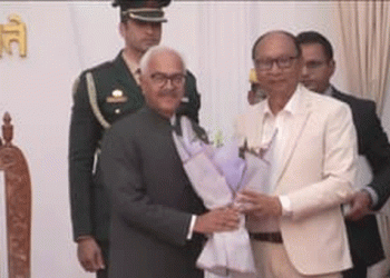 മണിപ്പൂരില്‍ യുമാൻ ഖേംചന്ദ് സിങ് മുഖ്യമന്ത്രിയായി സത്യപ്രതിജ്ഞ ചെയ്ത് അധികാരമേറ്റു