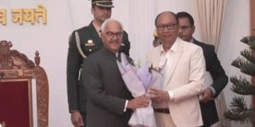 മണിപ്പൂരില്‍ യുമാൻ ഖേംചന്ദ് സിങ് മുഖ്യമന്ത്രിയായി സത്യപ്രതിജ്ഞ ചെയ്ത് അധികാരമേറ്റു