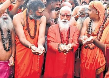 കേരളത്തിന്റെ കുംഭമേള സമാപിച്ചു, അപൂര്‍വ ആത്മീയ സംഗമത്തിന് സാക്ഷ്യം വഹിച്ച് ഭാരതപ്പുഴാതീരം