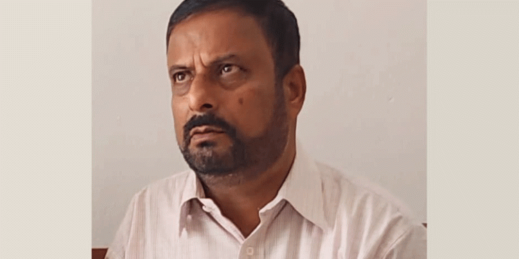 ഓണർഷിപ്പ് സർട്ടിഫിക്കറ്റ് നൽകുന്നതിന്  30000 രൂപ കൈക്കൂലി, മുൻ റവന്യൂ ഇൻസ്പെക്ടർക്ക് 7 വർഷം തടവും പിഴയും ശിക്ഷ